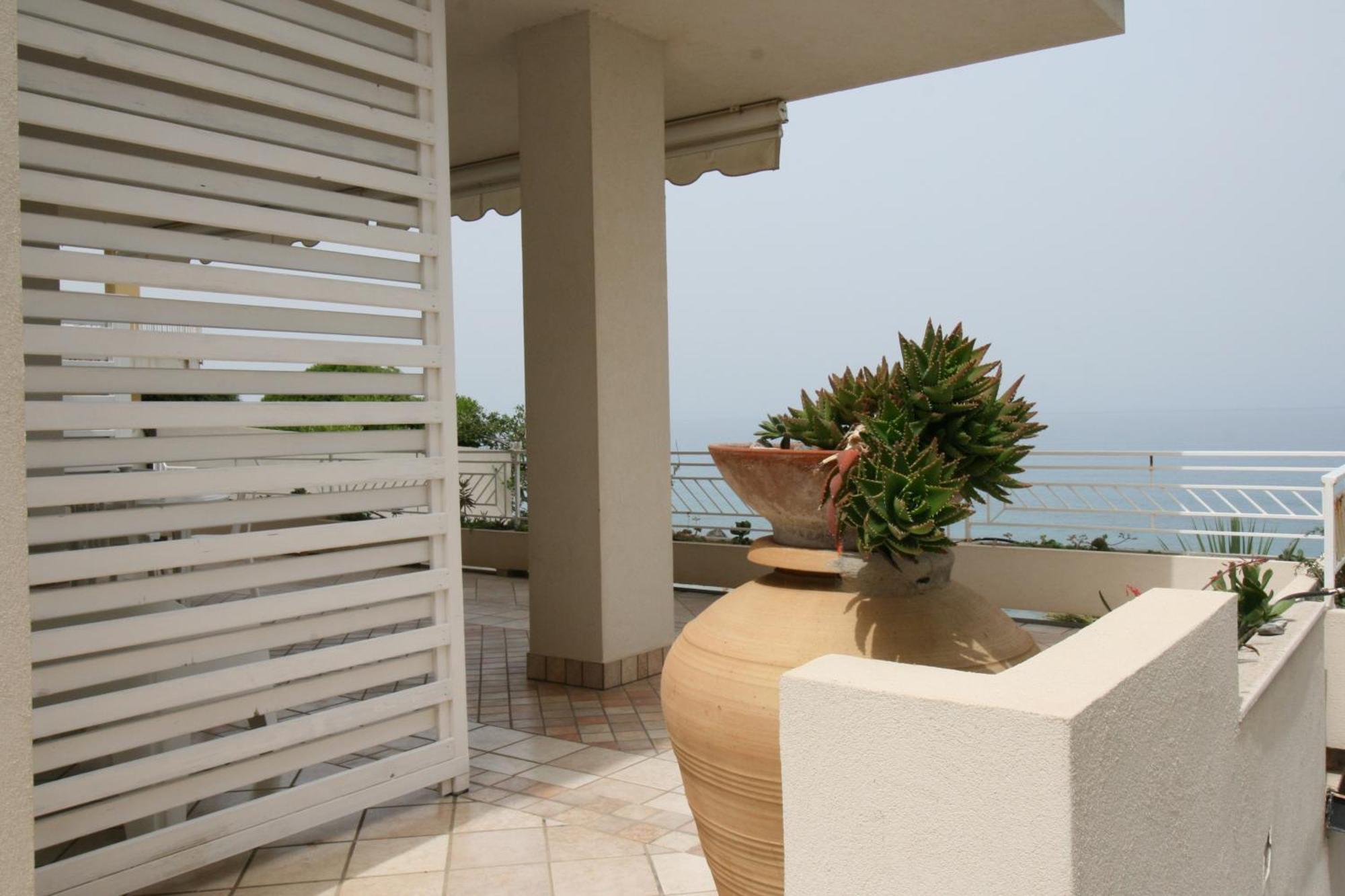 Villa Laura - Sul Mare Pizzo  Ngoại thất bức ảnh