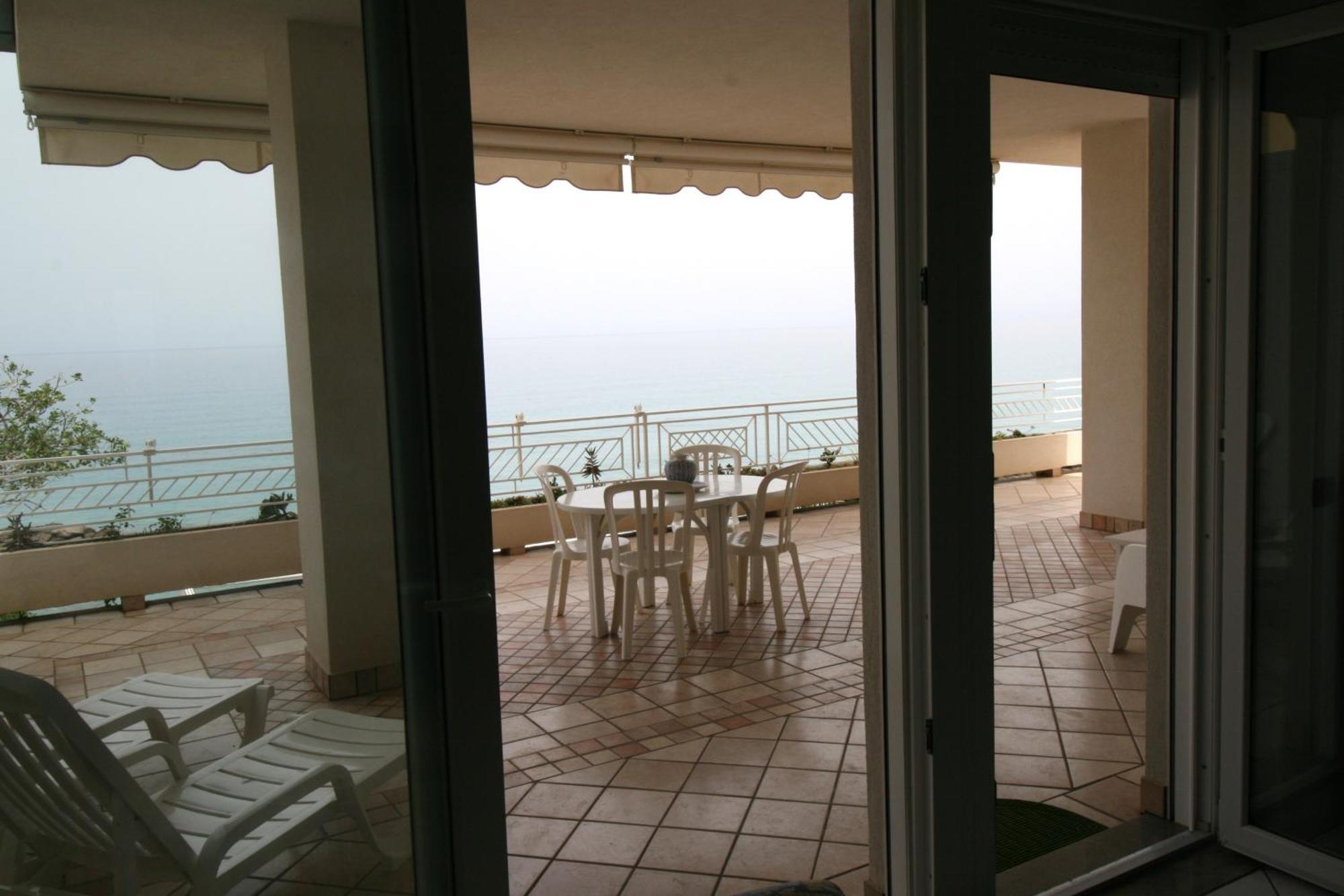 Villa Laura - Sul Mare Pizzo  Ngoại thất bức ảnh