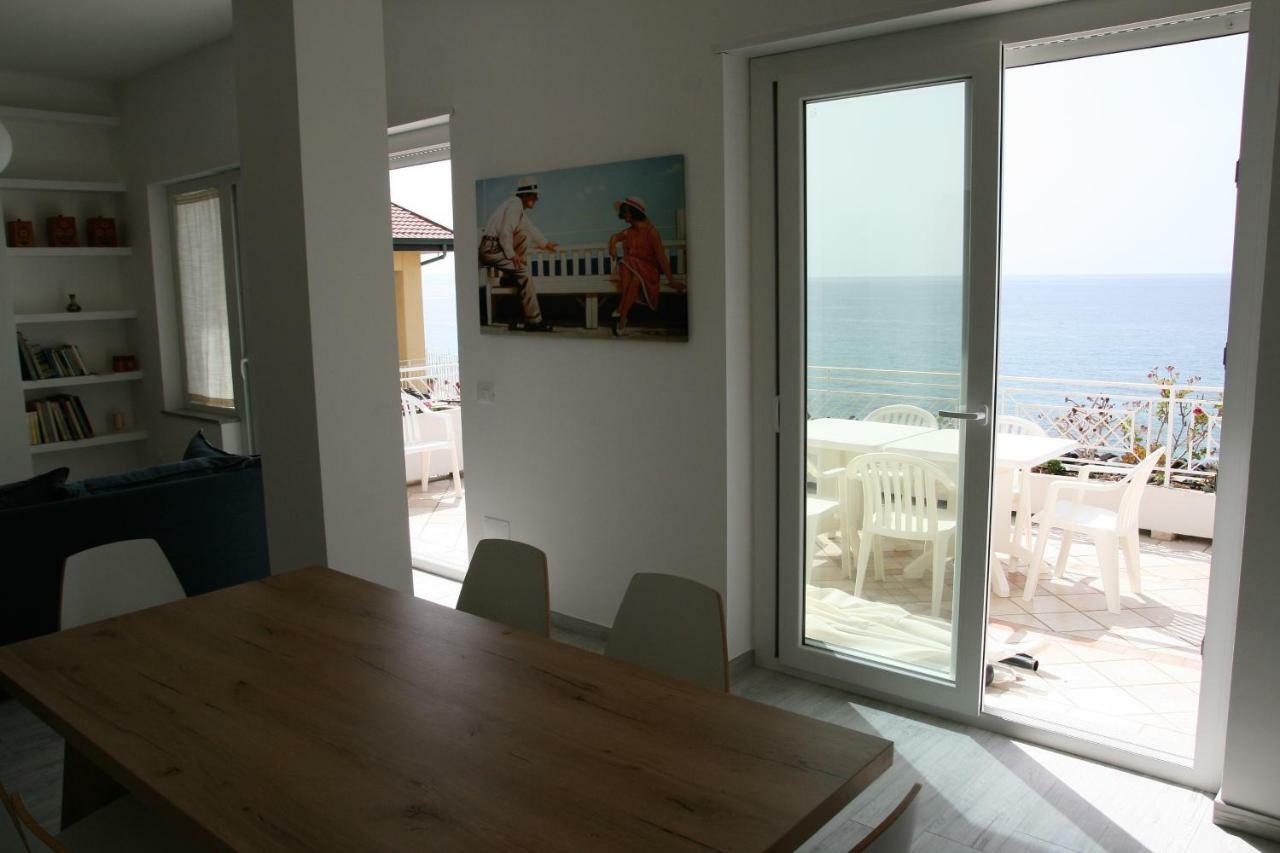 Villa Laura - Sul Mare Pizzo  Ngoại thất bức ảnh